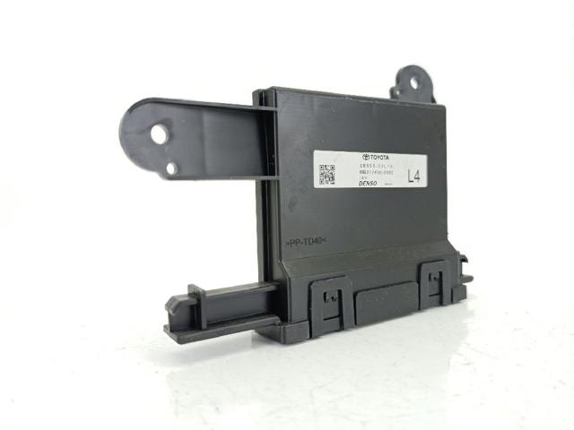 8865002L40 Toyota