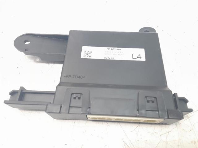 8865002L40 Toyota