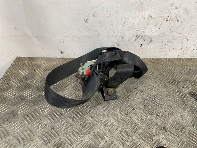 888400028R Renault (RVI)