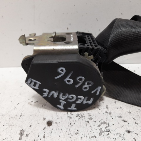 888410027R Renault (RVI)