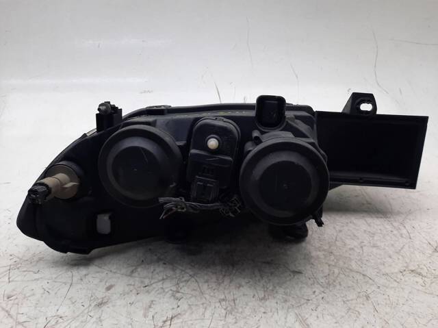 Luz direita 89003045 NISSAN