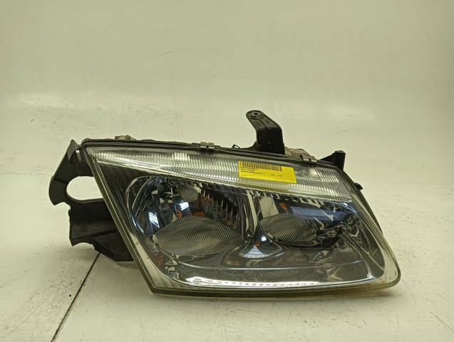 Luz direita 89003330 NISSAN