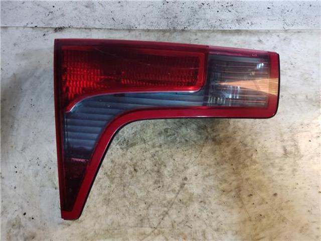 Lanterna traseira esquerda interna 89032711 PEUGEOT