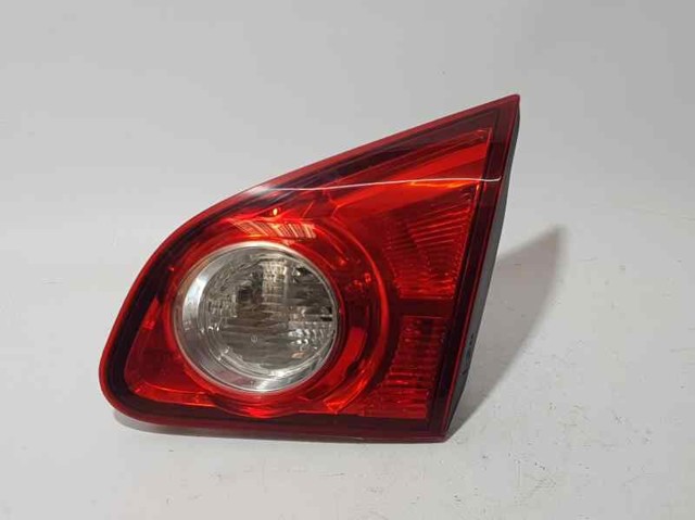 Lanterna traseira direita interna 89071064 NISSAN