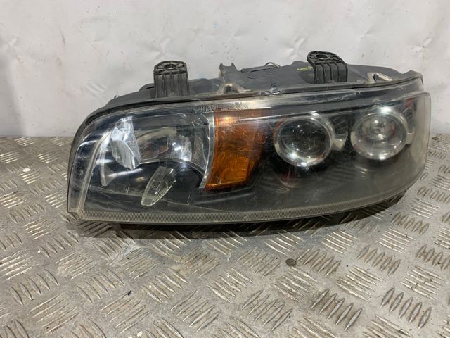 Luz esquerda 89100449 FIAT