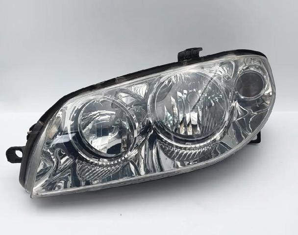 Luz esquerda 89101064 FIAT