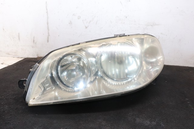 Luz esquerda 89101064 FIAT