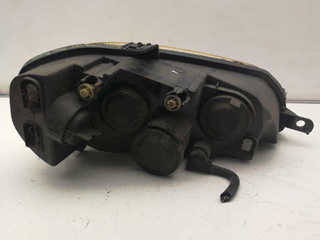 Luz esquerda 89101064 FIAT