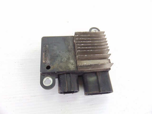 Regulador de revoluções de ventilador de esfriamento (unidade de controlo) 8925712010 TOYOTA