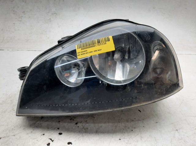 Luz esquerda 89305571 VAG