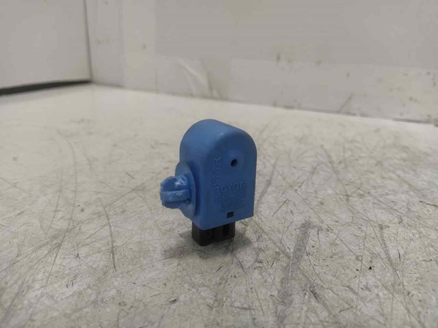 8934372010 Toyota
