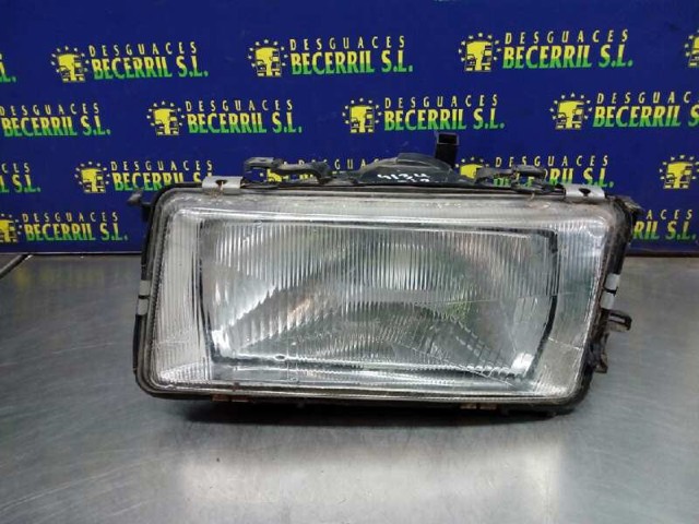 Luz esquerda 893941029H VAG