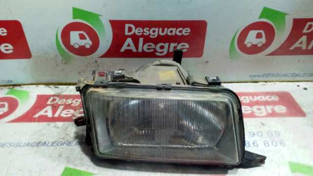 Luz direita 893941030E VAG