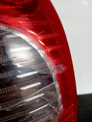 Lanterna traseira esquerda 89398405 PEUGEOT