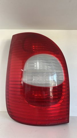 Lanterna traseira esquerda 89398405 PEUGEOT