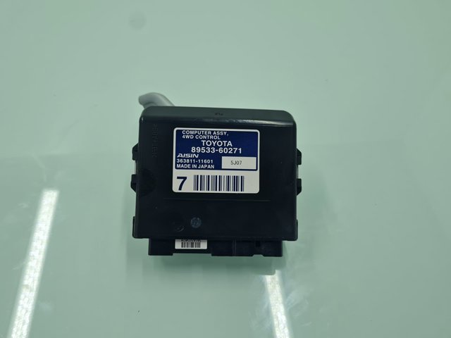 Módulo de direção (Centralina eletrônica) de tracção integral 8953360271 TOYOTA