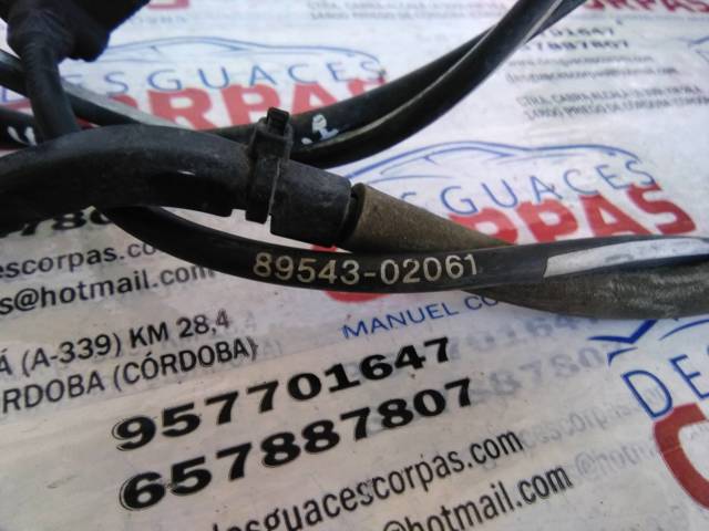 Sensor ABS dianteiro esquerdo 8954302061 TOYOTA