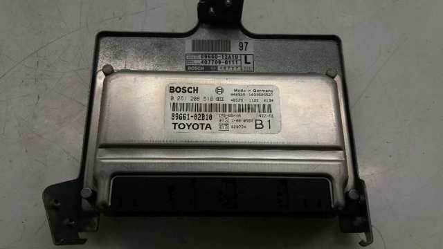 8966102B10 Toyota