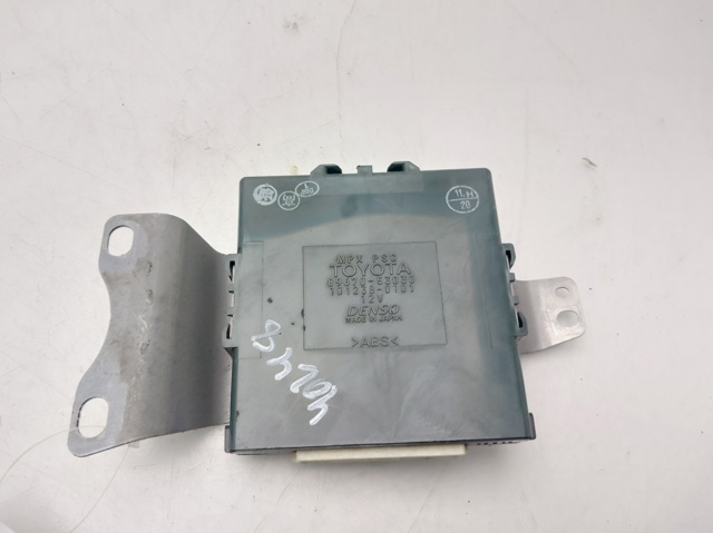 8967053030 Toyota
