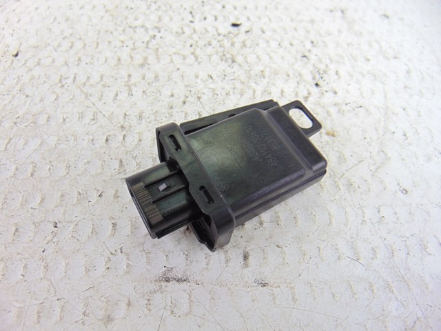 Sensor de acesso sem chave na porta (receptor de chave) 8999130040 SUBARU