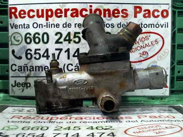 Flange do sistema de esfriamento (união em T) 89FF9K478CC FORD