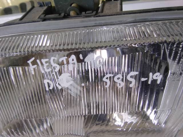 Luz esquerda 89FG13006D4A FORD