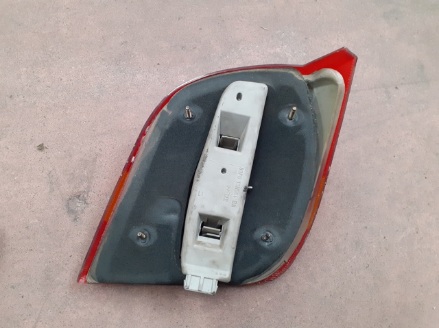 89FG13N004BA Ford