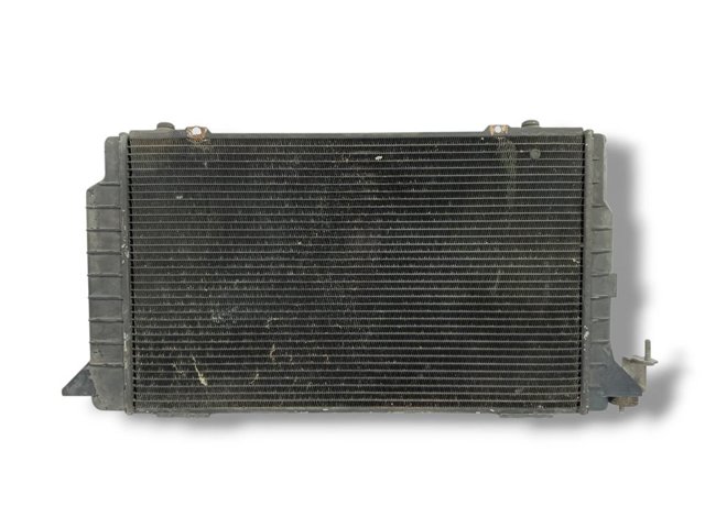 Radiador de esfriamento de motor 8A0121251 VAG