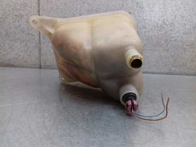 Tanque de expansão do sistema de esfriamento 8A0121403 VAG
