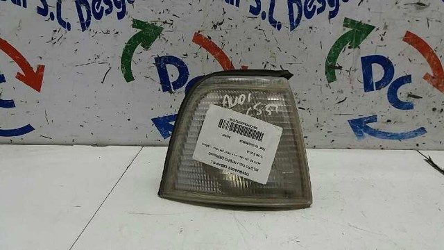 Pisca-pisca direito 8A0953050A VAG