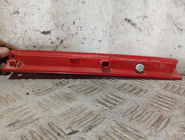 Sinal de parada traseiro adicional 8A6113A613AG FORD