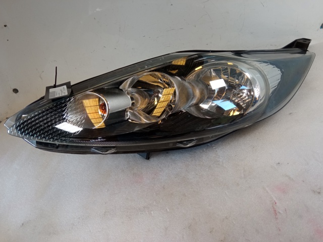 8A6113W030AJ Ford