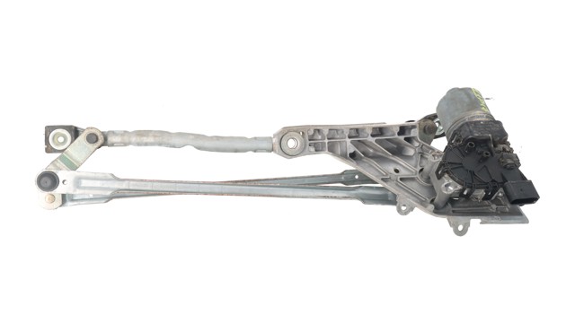 8A6117B571AB Ford