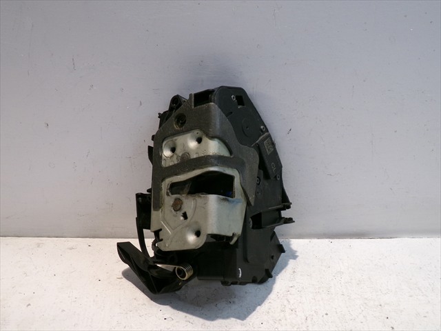 8A6AA21813AJ Ford