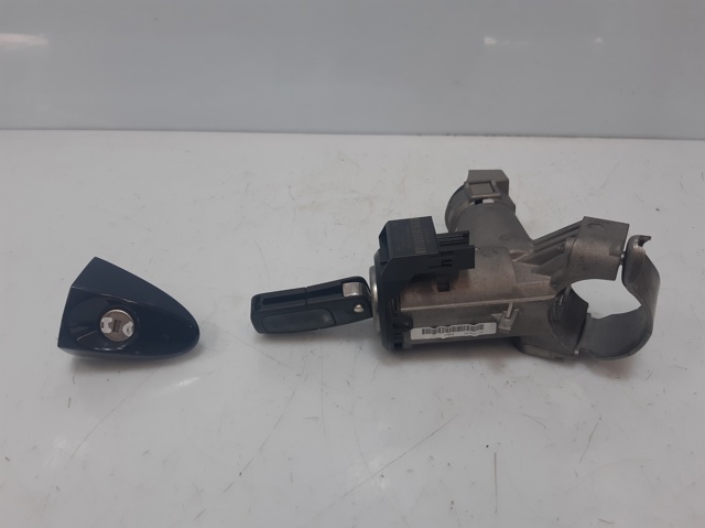 8A6T15607AC Ford