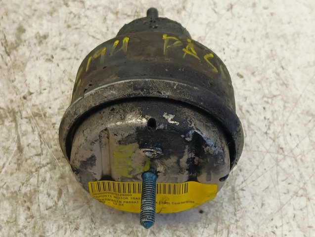 Coxim (suporte) esquerdo de motor 8D0199379 VAG