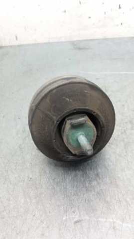 Coxim (suporte) direito de motor 8D0199382L VAG
