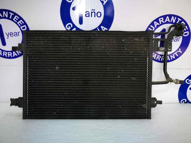 Radiador de aparelho de ar condicionado 8D0260401G VAG