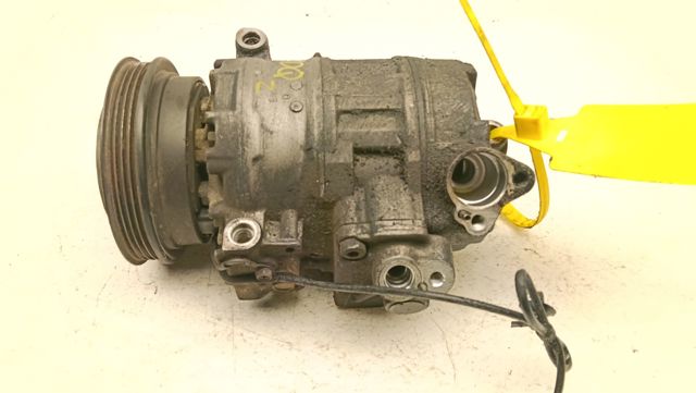 8D0260805J VAG