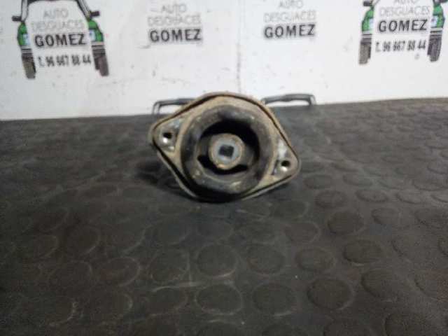Coxim direito de transmissão (suporte da caixa de mudança) 8D0399151J VAG