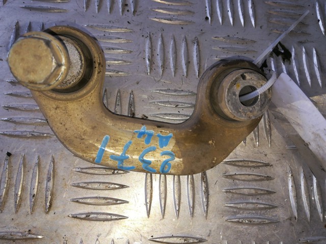 8D0411317D VAG
