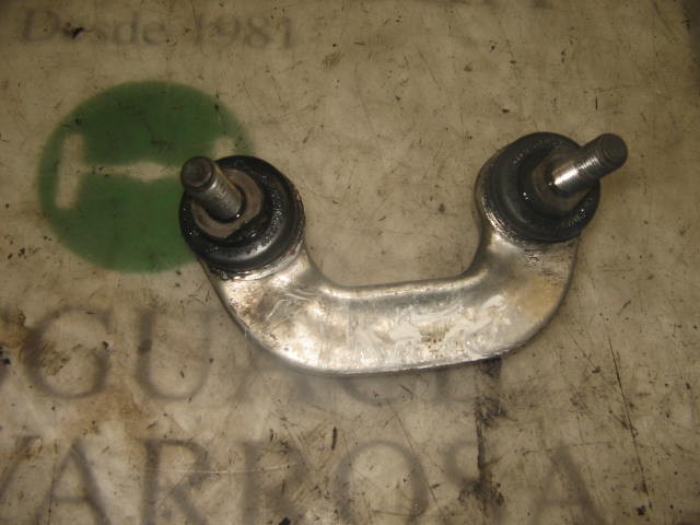 8D0411318D VAG