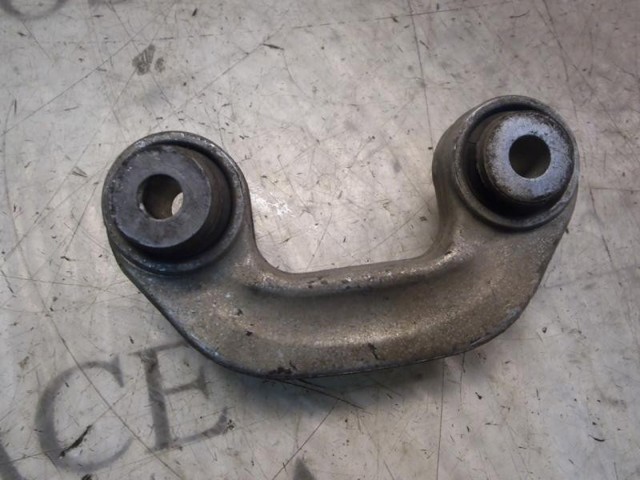 8D0411318D VAG