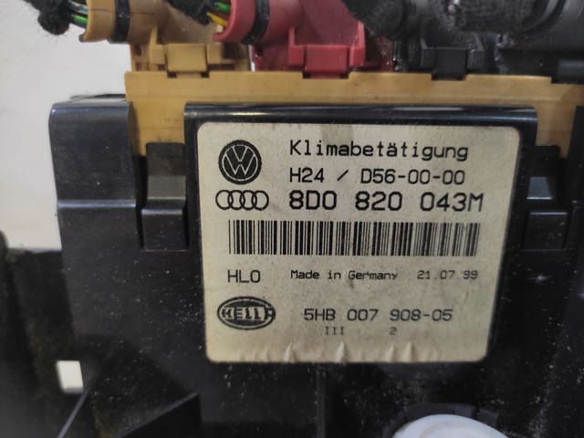 8D0820043M VAG