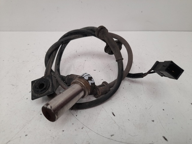 Sensor ABS traseiro 8D0927807A VAG
