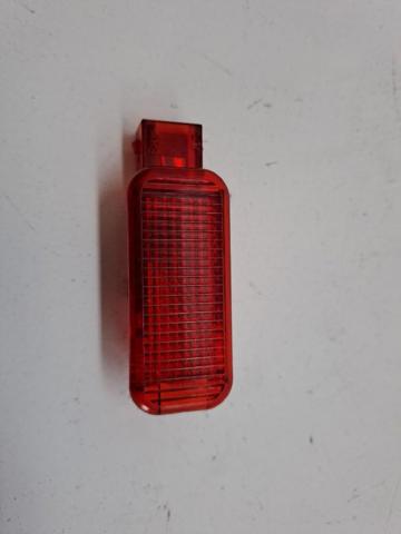 Quebra-luz da luz de fundo da seção de bagagem 8D0947411 VAG