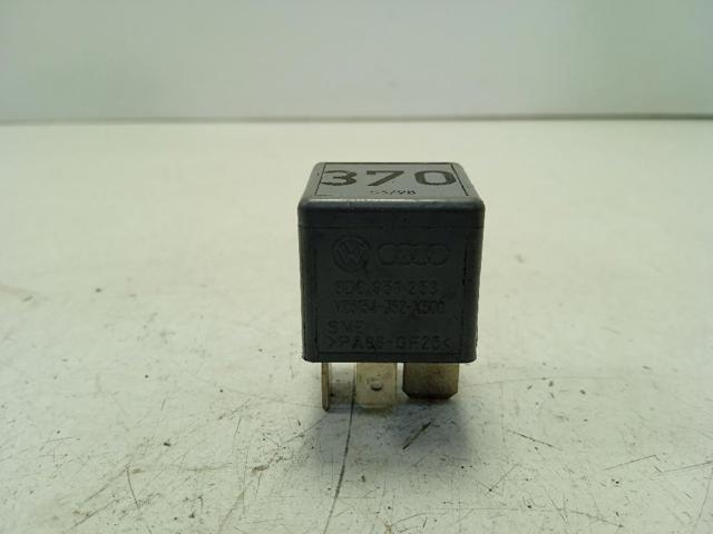 8D0951253 VAG