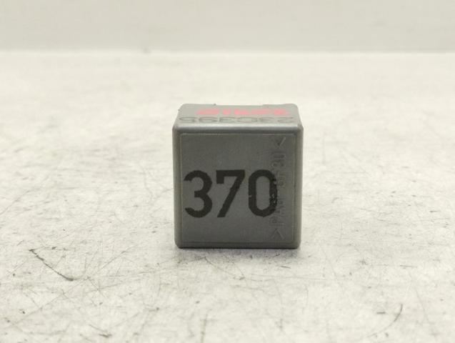 8D0951253 VAG