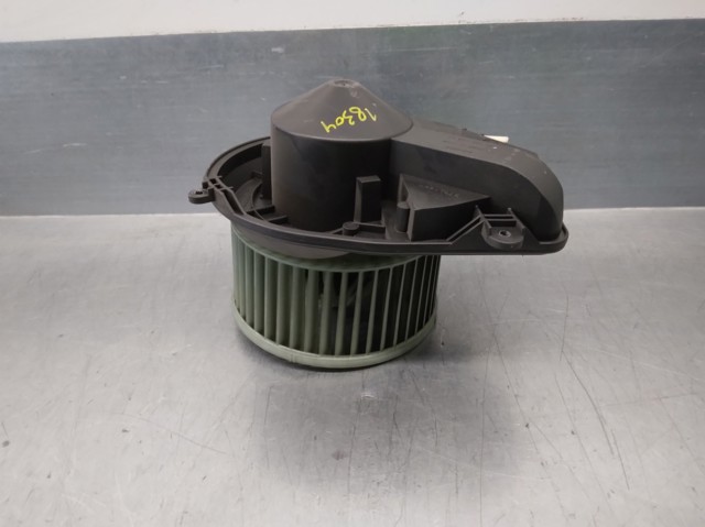 Motor de ventilador de forno (de aquecedor de salão) 8D1819021B VAG