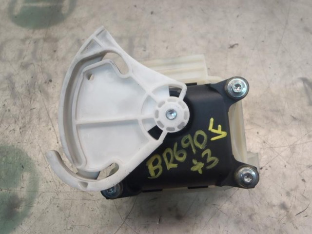 Motor de comporta de recirculação de ar 8D1820511G VAG